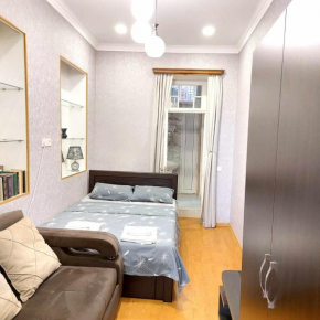 Dodo-Inga's Apartment